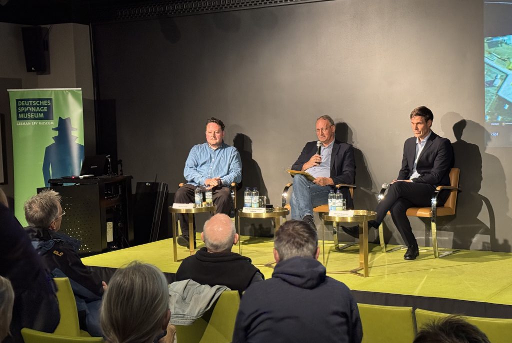 Präsentation der Dokumentation "Sabotage: Deutschland in Putins Visier"