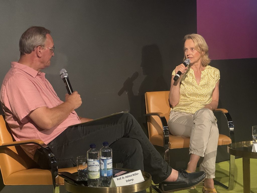 Jennen bei der Buchpräsentation Putins Marionetten