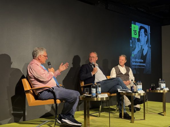 Podiumsteilnehmer Veranstaltung zur Buchvorstellung über Pfarrer Brüsewitz