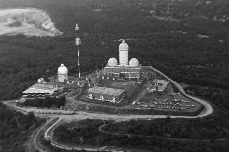 Abhörstation auf dem Teufelsberg - Field Station Berlin