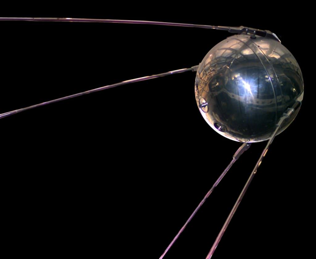 Eine Zeitenwende der Spionagegeschichte: Vor 60 Jahren startete Sputnik ...